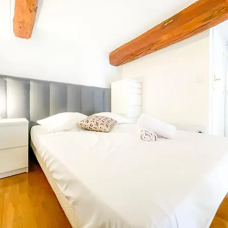 Apartment Place Massena 4 Pers Ac Wifi Nizza